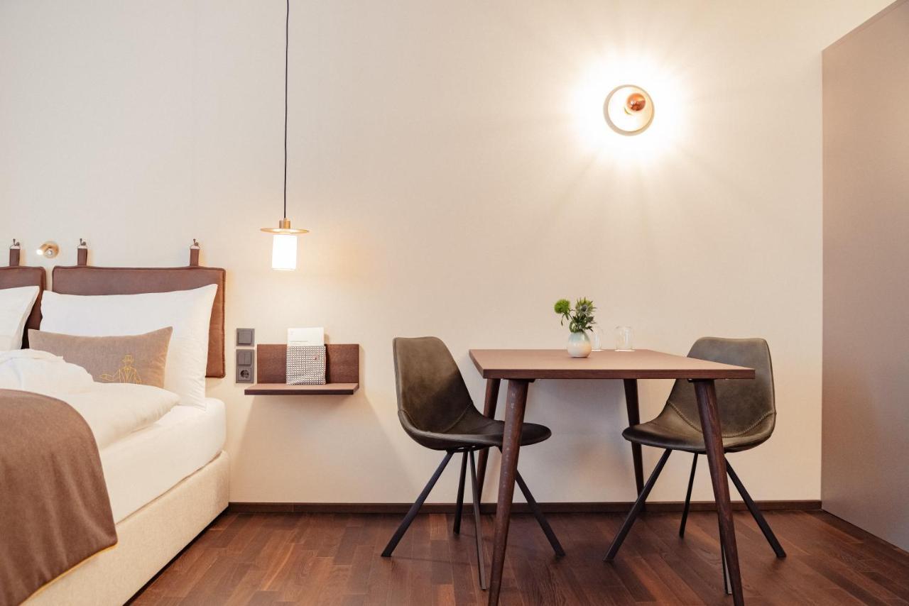 Boutique Hotel das TSCHOFEN Appartements Bludenz Extérieur photo